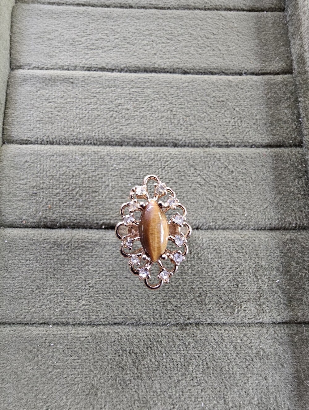 Vintage 18k Gold Plated Ring Size 6